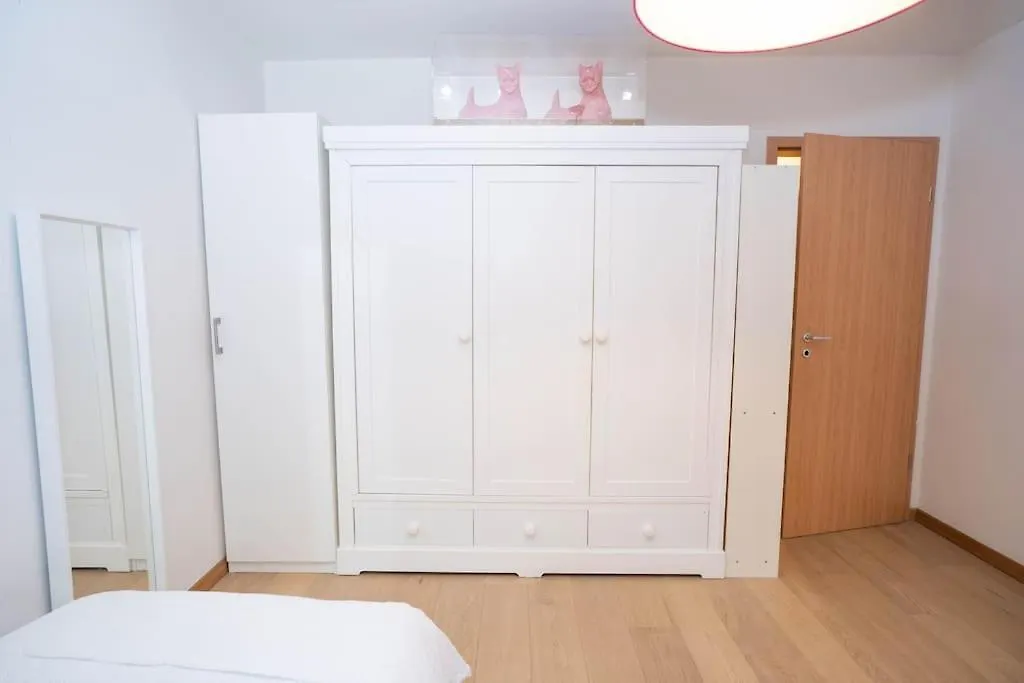 Апартаменты Appartement Tres Lumineux De 120M2 Брюссель