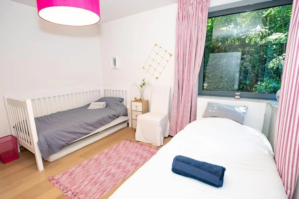 Appartement Tres Lumineux De 120M2 Брюссель Апартаменты
